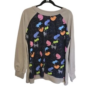 Beige Raglan Sweatshirt with Multicolor Cat Print